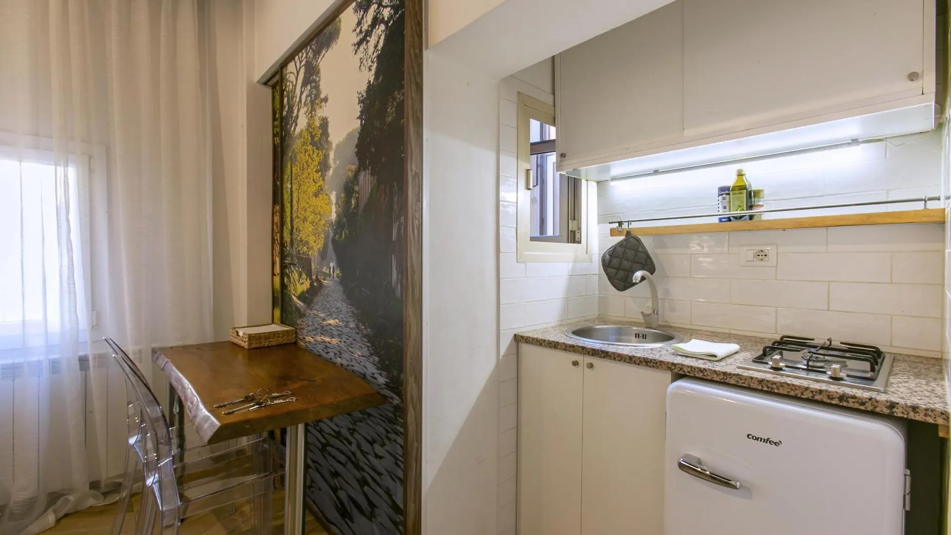 Trevi Little Palace #3 Rome Apartment